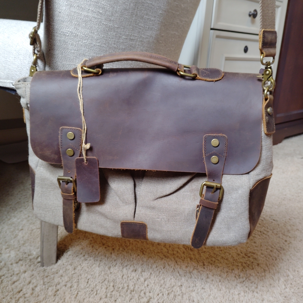 NEW Italian Brown and Tan Men's Messenger Bag